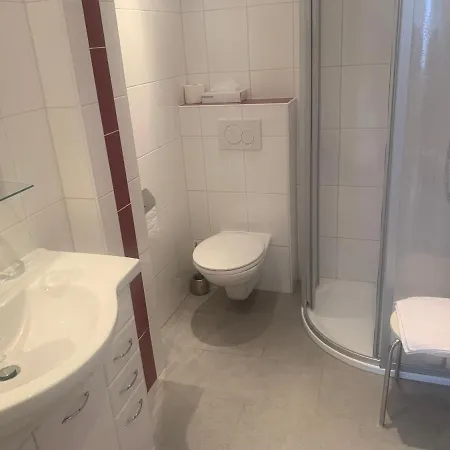 Privat bolig Fruehstueckspension Erika *