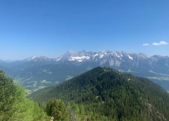 Проживання в сім'ї Fruehstueckspension Erika Шладмінг