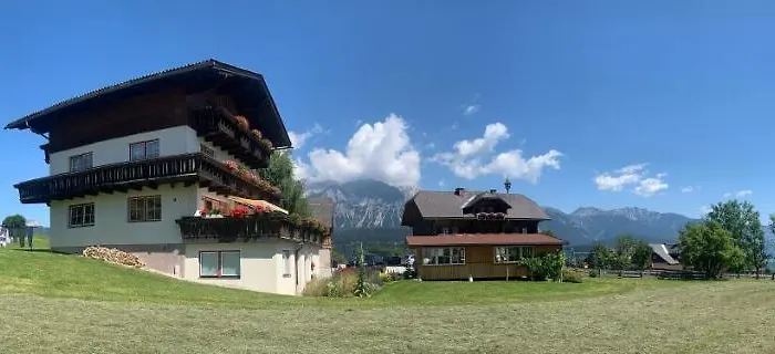 Fruehstueckspension Erika *